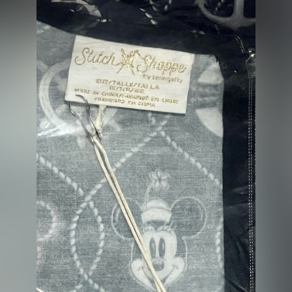 NWT Loungefly/The Stitch shoppe Disney’s Steamboat Mickey and Willie size 2X - Picture 8 of 12